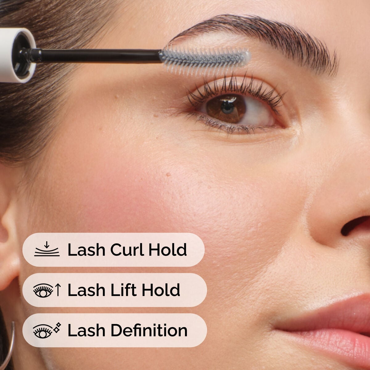 lash-curl-finisher-o2 ord-lash-curl-finisher-model-application-with-benefits.jpg